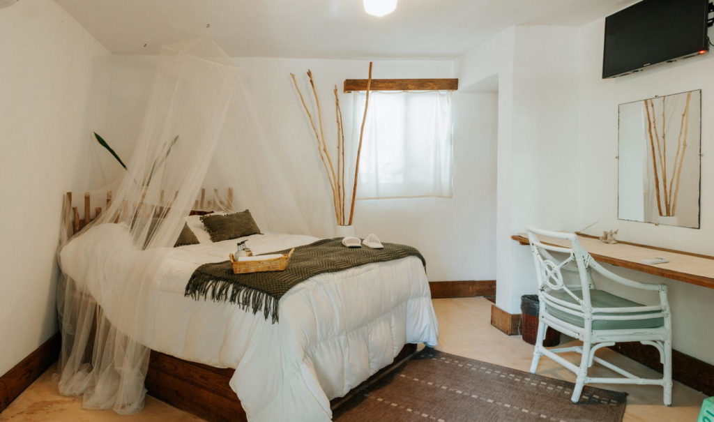 Hospedaje Habitación Deluxe, Hotel Rustiko Vibe, Tulum Quintana Roo